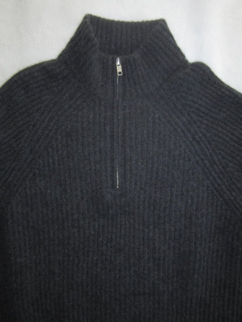 QUNICE Mongolian Cashmere Fisherman Quarter Zip Sweater Charcoal Men's Large - Picture 6 of 10